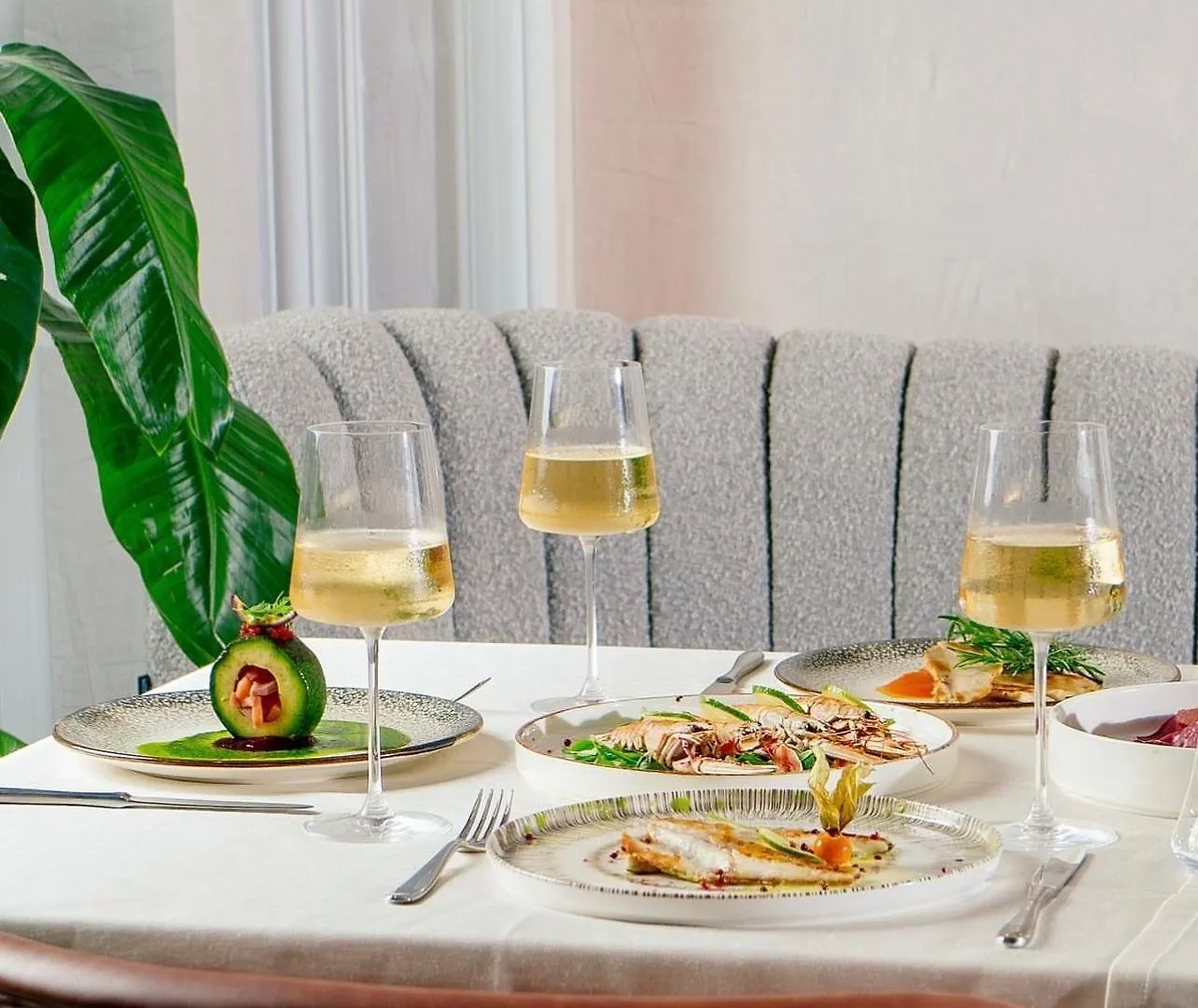 Coastline Luxury Apart Hotel Golem  0*, Golem (Tirana) Albania