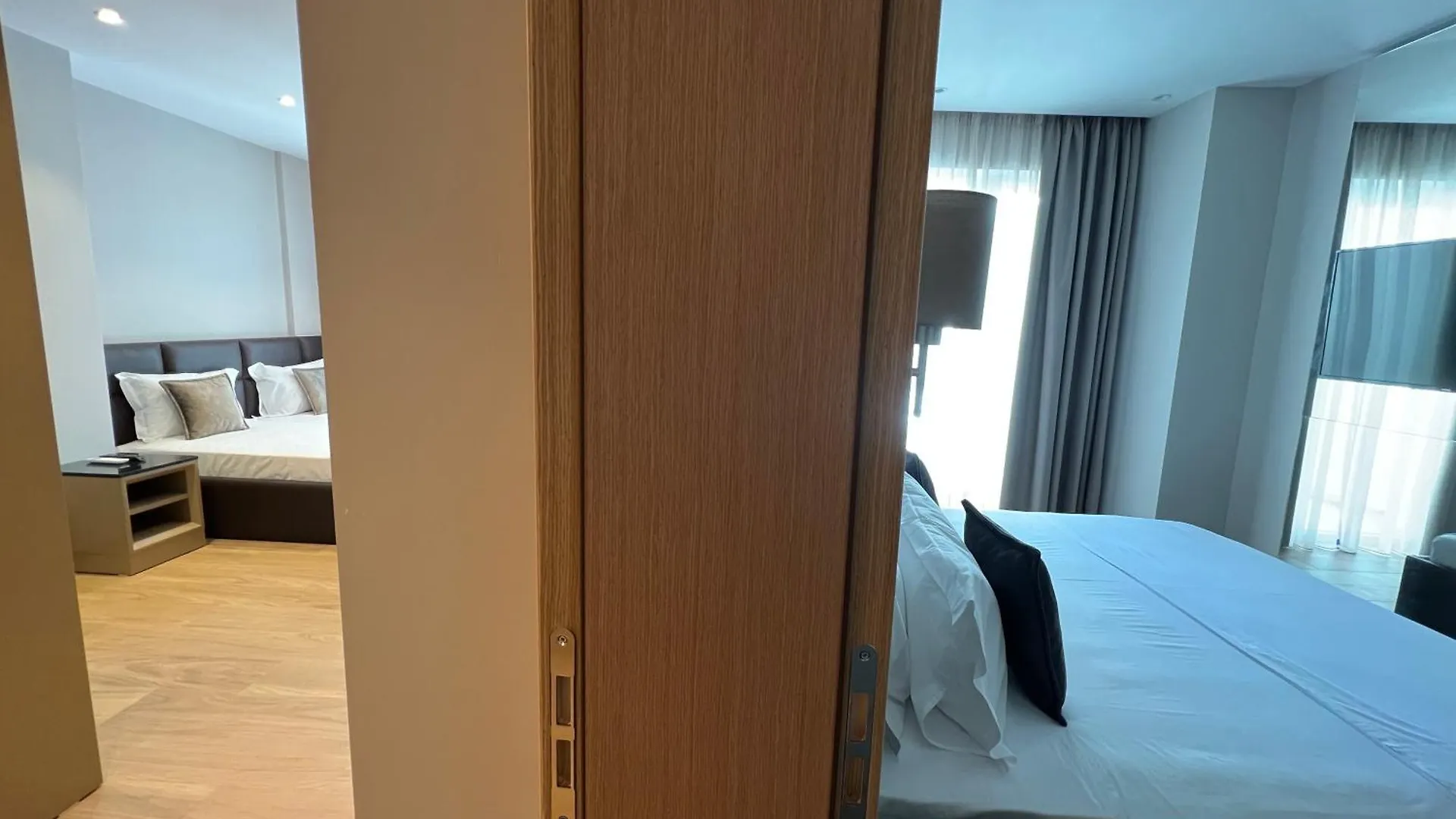 Coastline Luxury Apart Hotel Golem  Aparthotel Golem (Tirana)